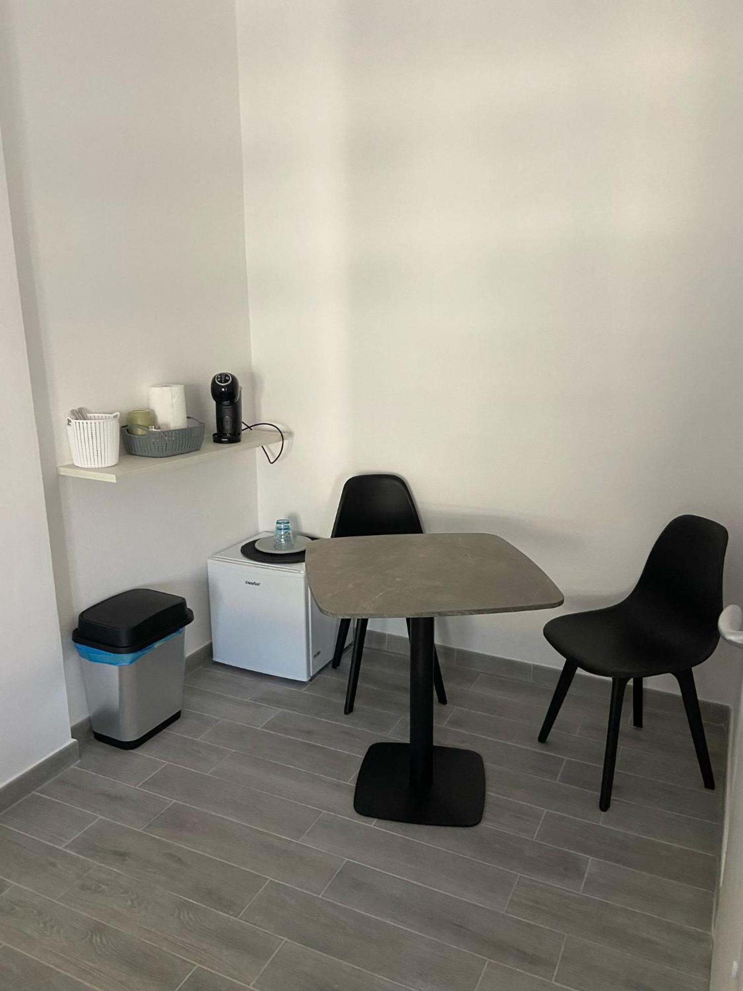 אלגהרו Pm 29 Guest House מראה חיצוני תמונה